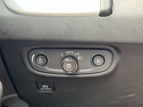 Used 2020 GMC Terrain SLT w/ Preferred Package FWD image 28