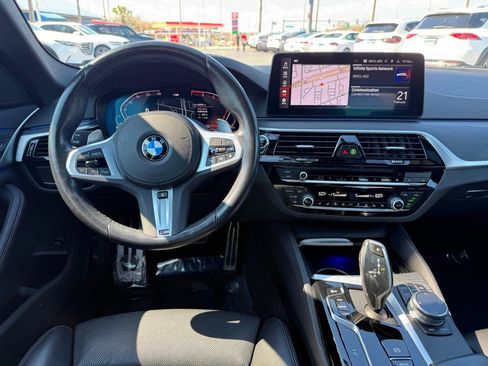 Used 2023 BMW 530i xDrive image 21