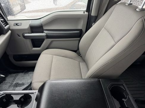 Used 2019 Ford F150 XLT w/ Equipment Group 302A Luxury image 21