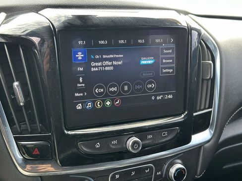 Used 2023 Chevrolet Traverse LT AWD/4WD image 24