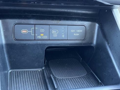 Certified 2025 Hyundai Tucson SEL AWD/4WD image 33