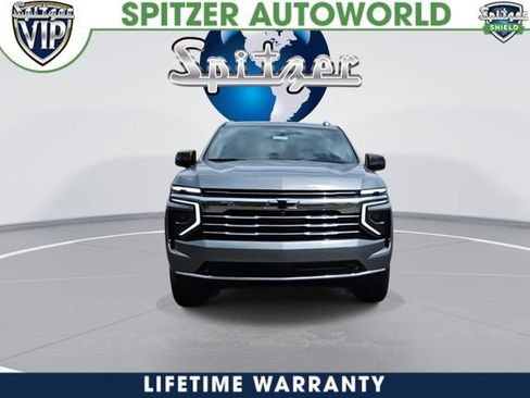 New 2026 Chevrolet Suburban LT w/ Comfort Package AWD/4WD image 3