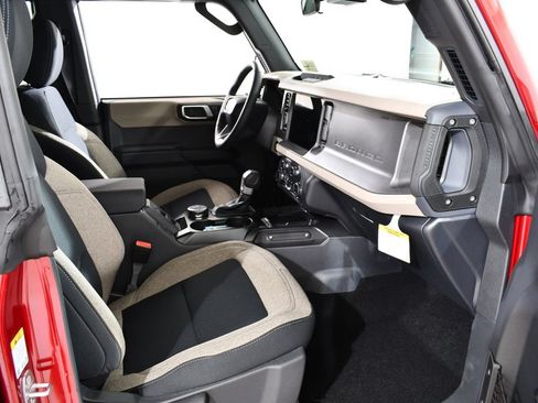 New 2026 Ford Bronco Big Bend AWD/4WD image 10