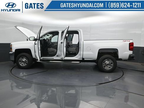 Used 2016 Chevrolet Silverado 2500 W/T AWD/4WD image 49