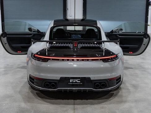 Used 2021 Porsche 911 Carrera RWD image 36