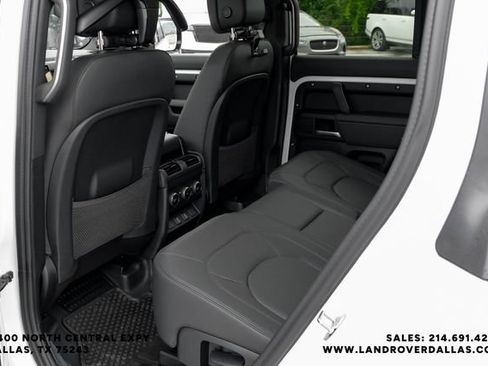New 2026 Land Rover Defender 110 X-Dynamic SE AWD/4WD image 43