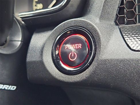 Certified 2025 Honda CR-V Sport image 23