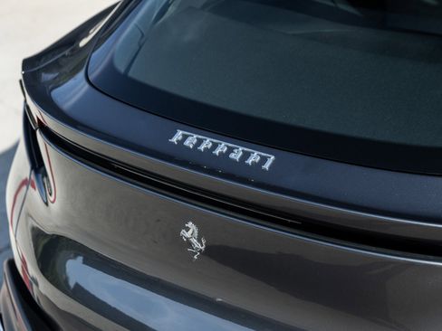 Used 2024 Ferrari Purosangue image 14