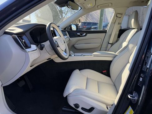 New 2026 Volvo XC60 B5 Ultra w/ Protection Package Premier image 15