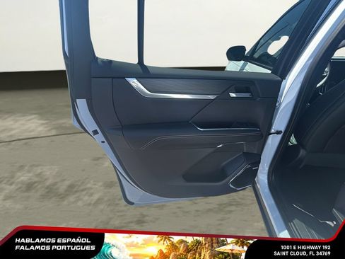 New 2026 GMC Acadia Elevation w/ Black Edition FWD image 23