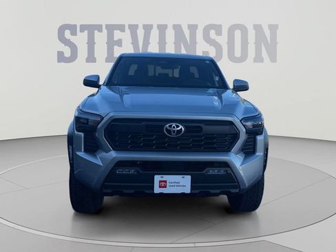 Certified 2025 Toyota Tacoma TRD Off-Road w/ TRD Off Road Upgrade Package AWD/4WD image 8