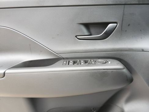 New 2026 Hyundai Kona SE image 21