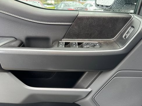 Used 2024 Ford F150 XLT w/ FX4 Off-Road Package image 10