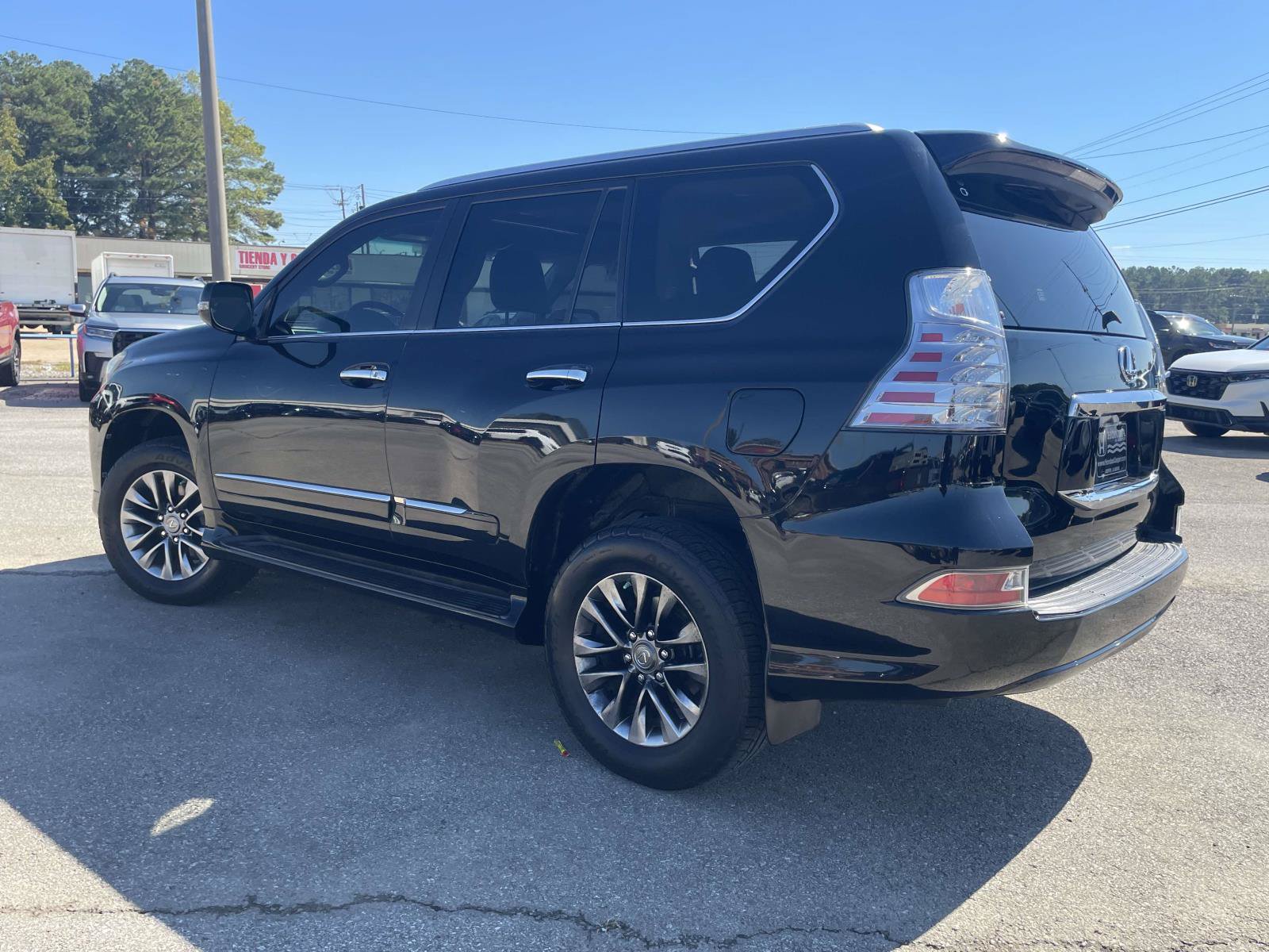 Used 2014 Lexus GX 460 Luxury AWD/4WD image 4