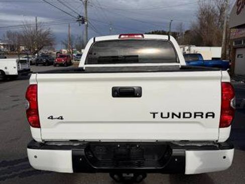 Used 2017 Toyota Tundra Limited w/ Limited Premium Package image 4