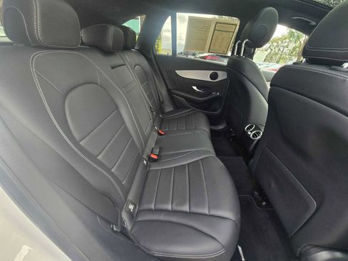 Used 2022 Mercedes-Benz GLC 300 4MATIC image 14