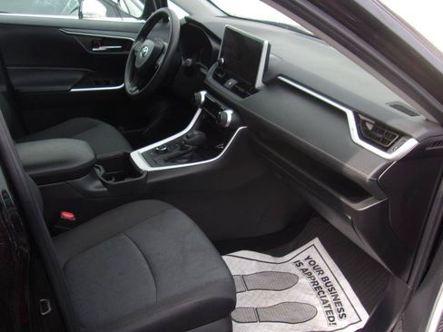 Used 2024 Toyota RAV4 AWD Hybrid image 5