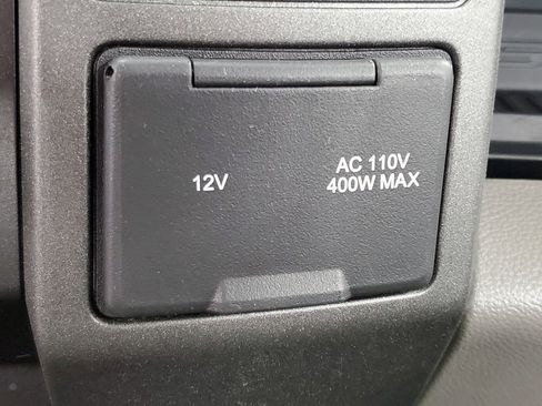 Used 2022 Ford F250 XL w/ STX Appearance Package image 21