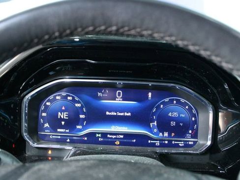 Used 2023 Chevrolet Silverado 1500 LT Trail Boss w/ LPO, Dark Essentials Package image 17