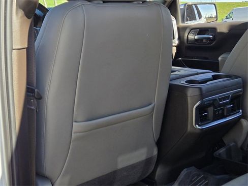 Used 2020 GMC Sierra 1500 SLT image 21