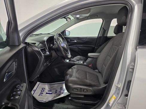 Used 2019 Chevrolet Equinox LT image 16