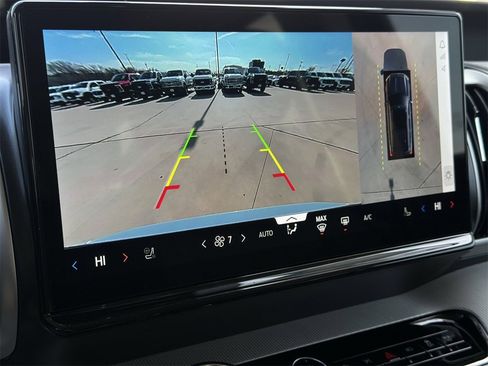 New 2026 Ford Expedition Active image 17