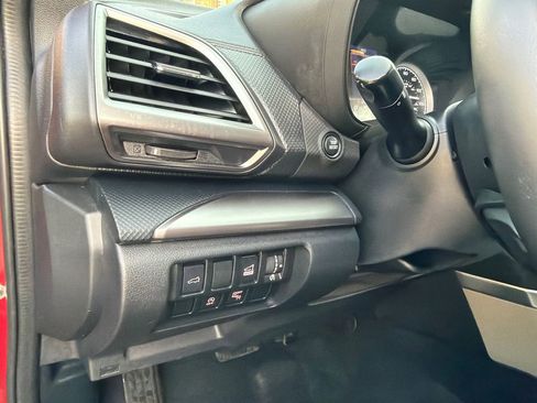 Used 2020 Subaru Forester Premium image 34