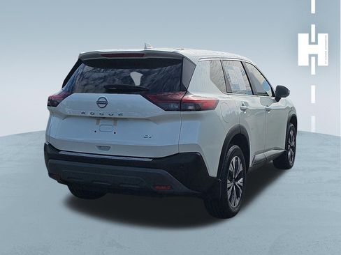 Used 2023 Nissan Rogue SV FWD image 4