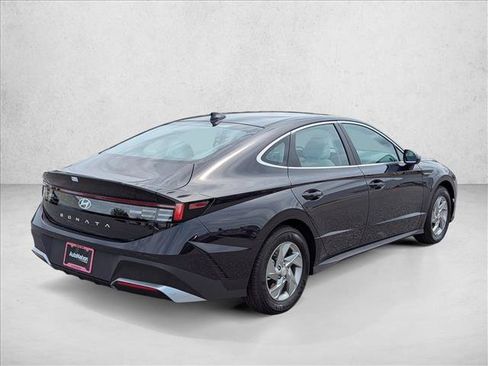 New 2026 Hyundai Sonata SE FWD image 5