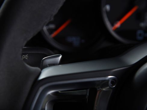 Used 2017 Porsche 911 Turbo S image 38