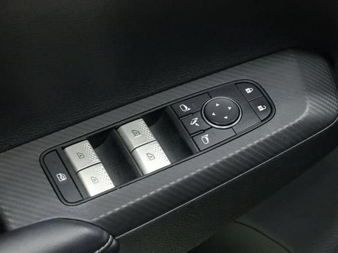 Used 2023 Mitsubishi Outlander SE FWD image 25