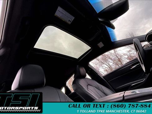 Used 2019 Toyota Avalon XLE image 22