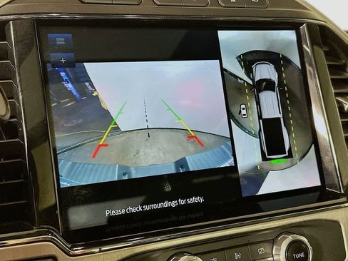 Certified 2022 Ford F350 Platinum image 29