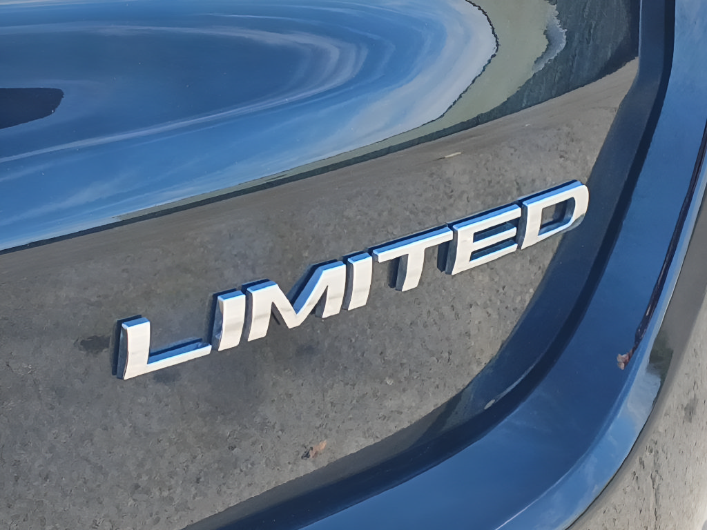 Used 2024 Jeep Compass Limited AWD/4WD image 30