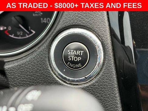 Used 2018 Nissan Rogue SV w/ Premium Package FWD image 25