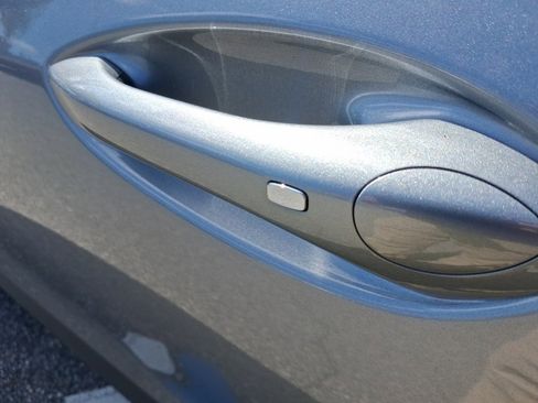 Used 2025 Chevrolet Trax RS w/ Driver Confidence Package image 16