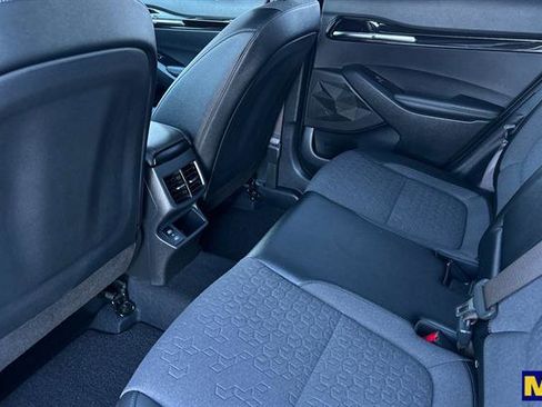 Used 2024 Kia Seltos S image 14