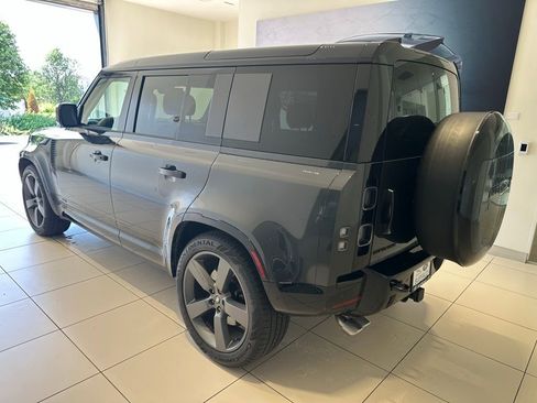 New 2025 Land Rover Defender 110 V8 AWD/4WD image 2
