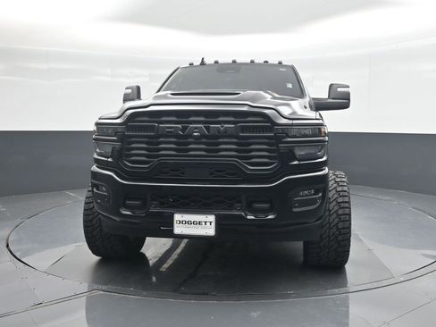 Used 2026 RAM 2500 Tradesman AWD/4WD image 5