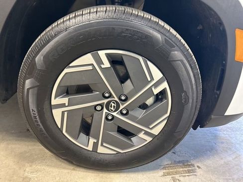 Used 2025 Hyundai Tucson Blue image 4