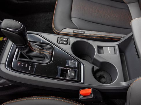 New 2025 Subaru Crosstrek 2.5i Limited w/ Crosstrek Mirror Package image 24