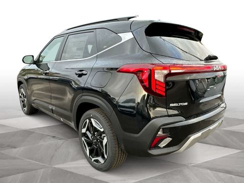 Certified 2026 Kia Seltos SX w/ SX Sunroof Package AWD/4WD image 6