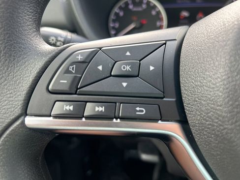 New 2025 Nissan Sentra SV image 18