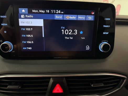 Used 2022 Hyundai Santa Fe SEL w/ Convenience Package FWD image 26