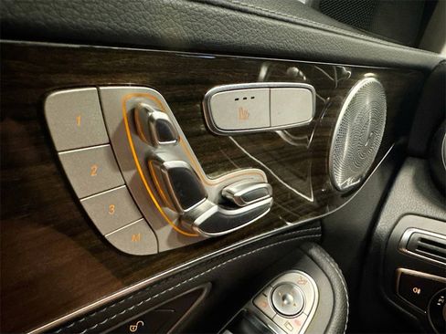 Used 2015 Mercedes-Benz C 300 4MATIC Sedan image 23