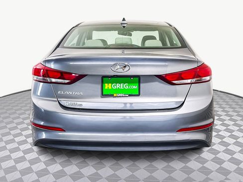 Used 2018 Hyundai Elantra SEL image 8