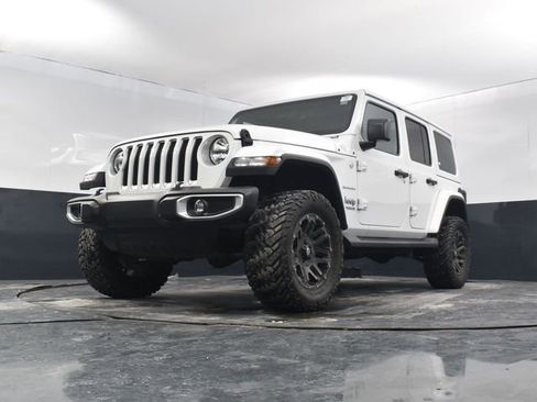 Used 2021 Jeep Wrangler Unlimited Sahara w/ Uconnect 4C Nav & Sound Group image 39