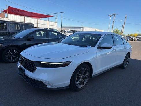 Used 2023 Honda Accord EX image 5