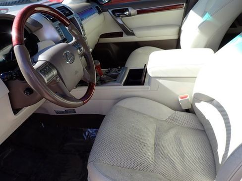 Used 2013 Lexus GX 460 Premium image 12
