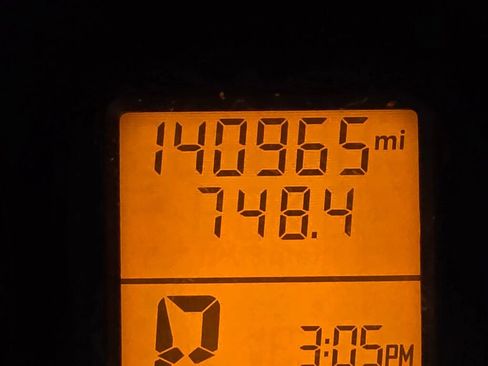 Used 2012 Mercedes-Benz Sprinter 2500 w/ Premium Pkg image 32